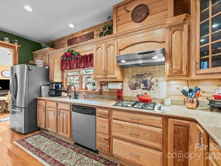 158 Raven Boulevard, Lake Lure, NC 28746.  MLS# CAR4266725, YatesRealty ID 26560. 