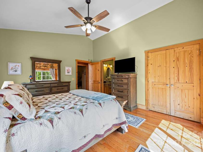 158 Raven Boulevard, Lake Lure, NC 28746.  MLS# CAR4266725, YatesRealty ID 26560. 