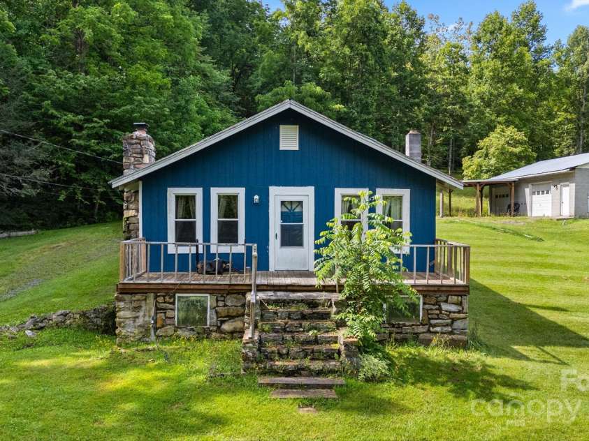 2428 Hamburg Road, Mars Hill, NC 28754.  MLS# CAR4270974, YatesRealty ID 26562. Front of Farmhouse