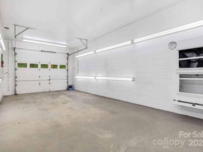 2428 Hamburg Road, Mars Hill, NC 28754.  MLS# CAR4270974, YatesRealty ID 26562. Garage/Workshop Interior
