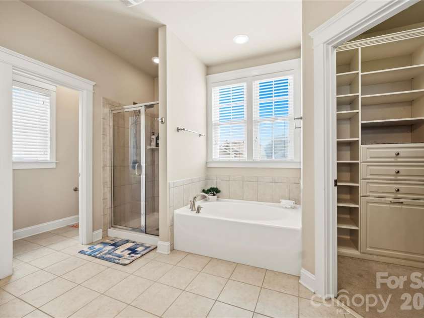 11507 Ardrey Crest Drive, Charlotte, NC 28277.  MLS# CAR4380098, YatesRealty ID 26563. 