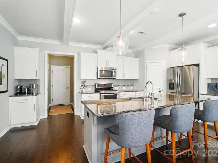 2246 Bluebell Way, Tega Cay, SC 29708.  MLS# CAR4266923, YatesRealty ID 26564. 