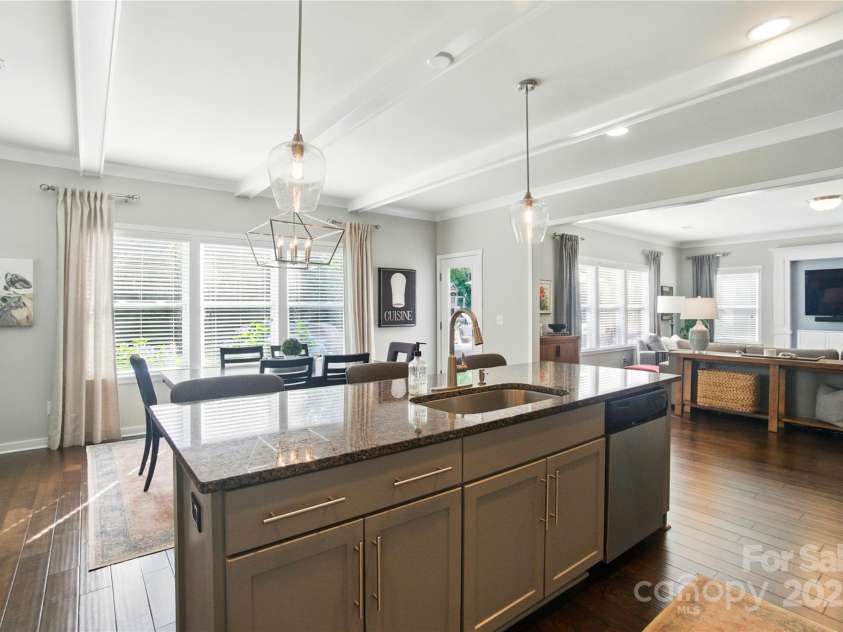 2246 Bluebell Way, Tega Cay, SC 29708.  MLS# CAR4266923, YatesRealty ID 26564. 