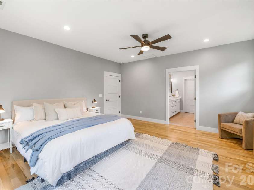 9 Ashe Park Circle, Asheville, NC 28806.  MLS# CAR4377416, YatesRealty ID 26564. 