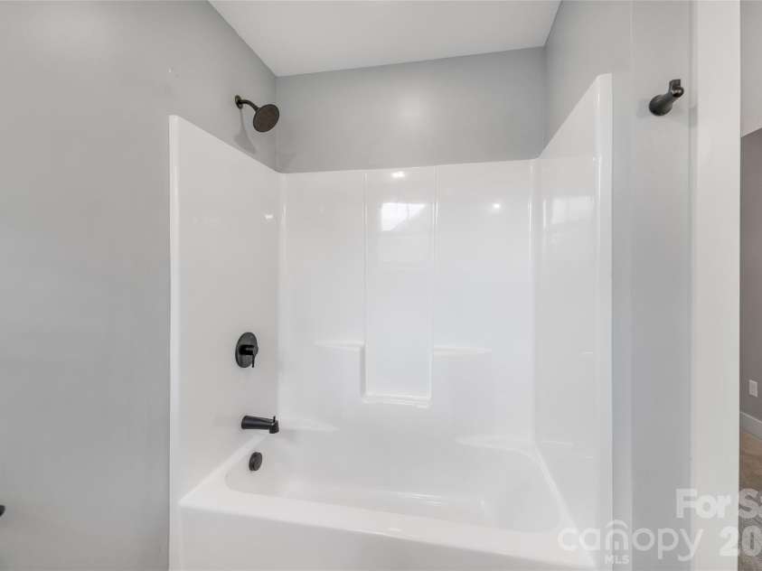 9 Ashe Park Circle, Asheville, NC 28806.  MLS# CAR4377416, YatesRealty ID 26564. 