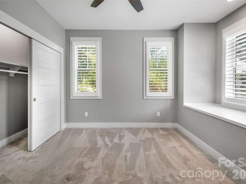9 Ashe Park Circle, Asheville, NC 28806.  MLS# CAR4377416, YatesRealty ID 26564. Front bedroom