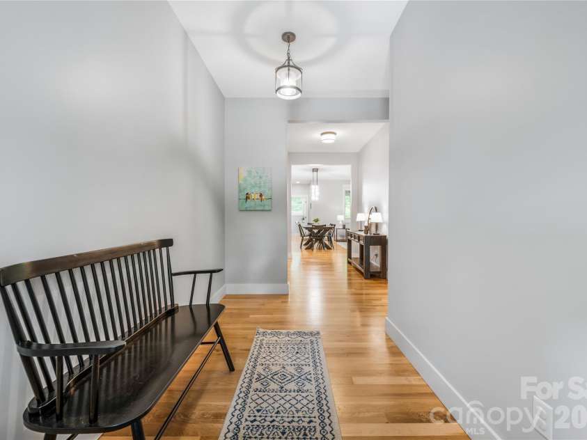 9 Ashe Park Circle, Asheville, NC 28806.  MLS# CAR4377416, YatesRealty ID 26564. Front Entry