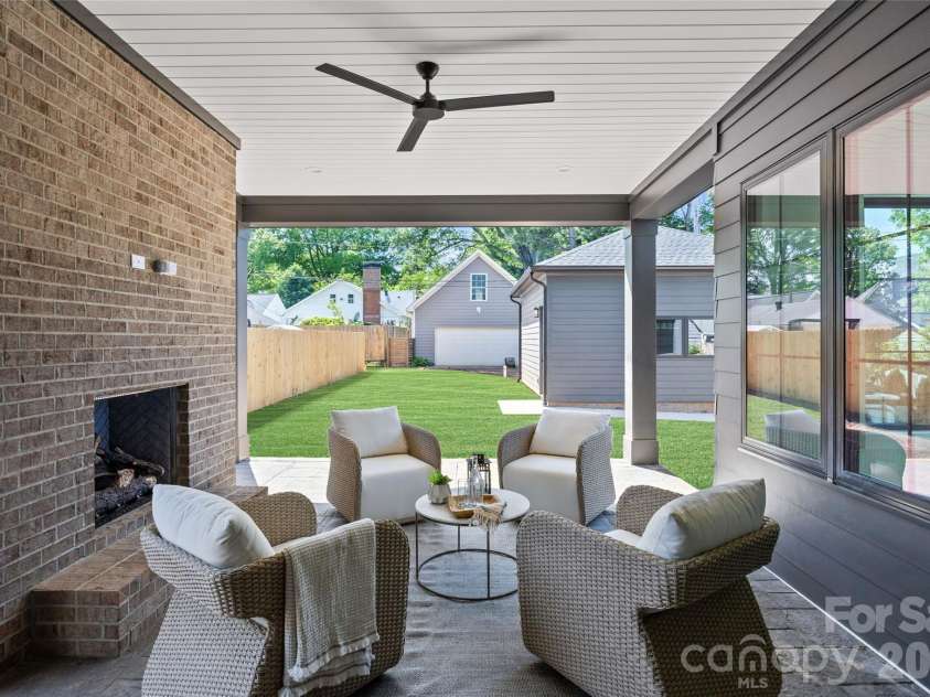 2005 Chatham Avenue, Charlotte, NC 28205.  MLS# CAR4358896, YatesRealty ID 26565. 