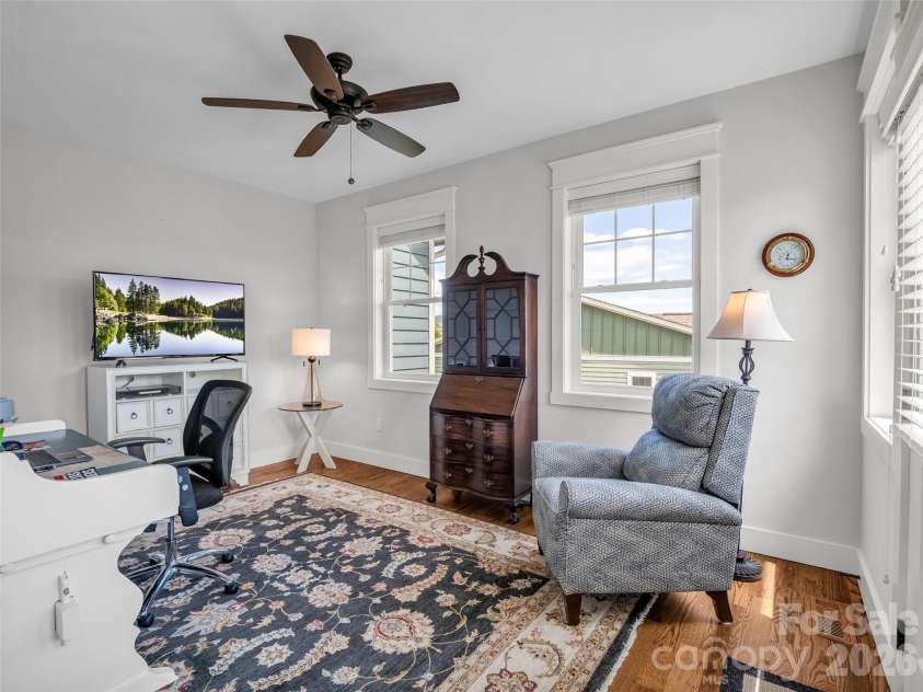 27 Spelter Street, Hendersonville, NC 28792.  MLS# CAR4381868, YatesRealty ID 26566. 