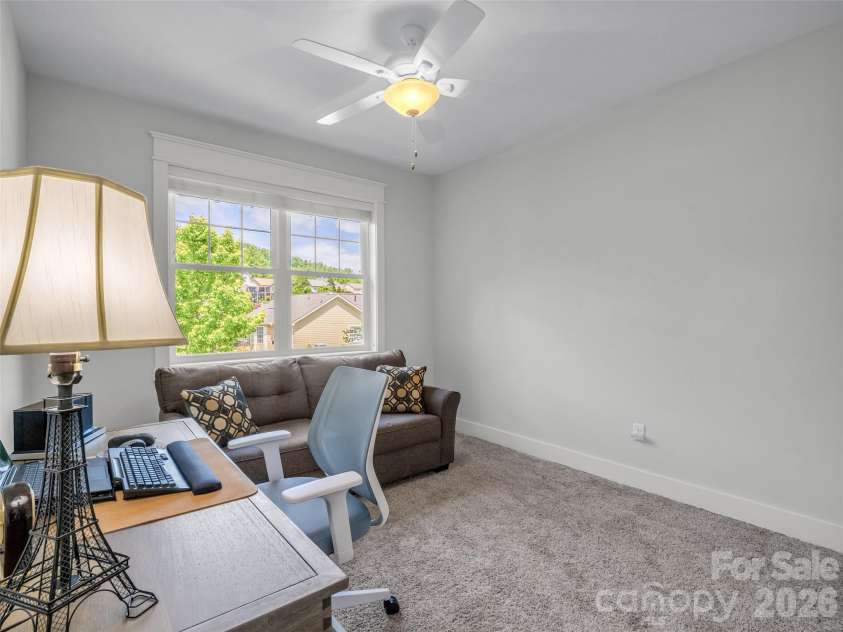 27 Spelter Street, Hendersonville, NC 28792.  MLS# CAR4381868, YatesRealty ID 26566. 