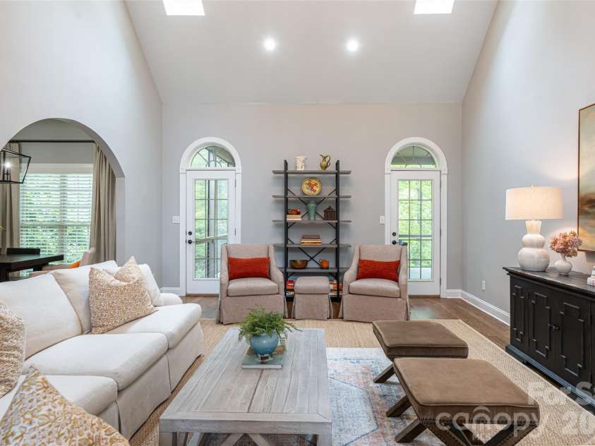 75 Ledgestone Drive, Fairview, NC 28730.  MLS# CAR4371731, YatesRealty ID 26567. 