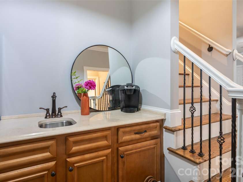 75 Ledgestone Drive, Fairview, NC 28730.  MLS# CAR4371731, YatesRealty ID 26567. 