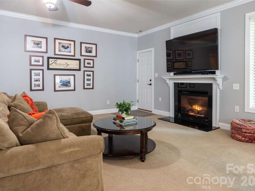 75 Ledgestone Drive, Fairview, NC 28730.  MLS# CAR4371731, YatesRealty ID 26567. 