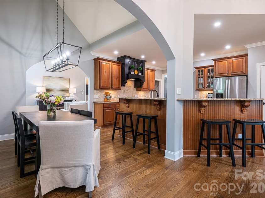 75 Ledgestone Drive, Fairview, NC 28730.  MLS# CAR4371731, YatesRealty ID 26567. It in dining makes the kitchen a hub for entertaining
