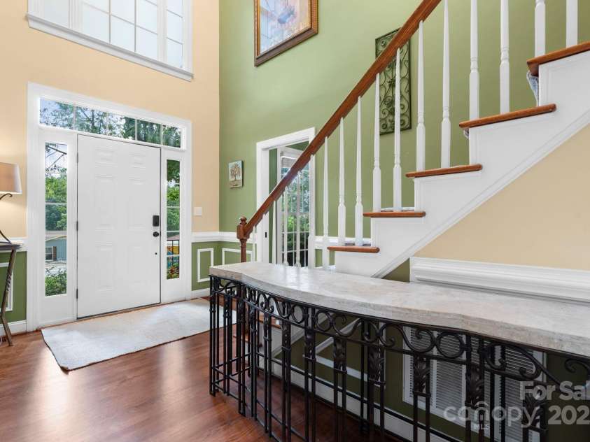 4007 Lake Shore Road, Denver, NC 28037.  MLS# CAR4271111, YatesRealty ID 26569. Let's go upstairs