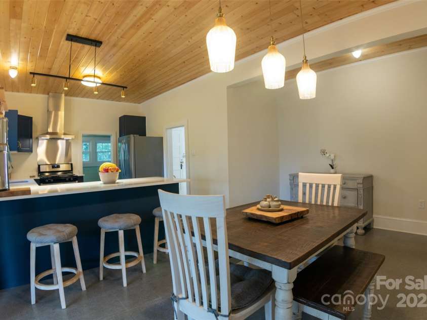 102 Cuthberson Street, Morganton, NC 28655.  MLS# CAR4274087, YatesRealty ID 2657. 