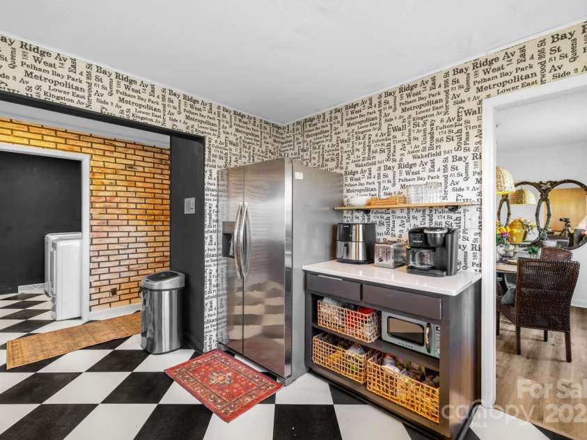 671 Happy Home School Road, Ruffin, NC 27326.  MLS# CAR4234620, YatesRealty ID 2657. 