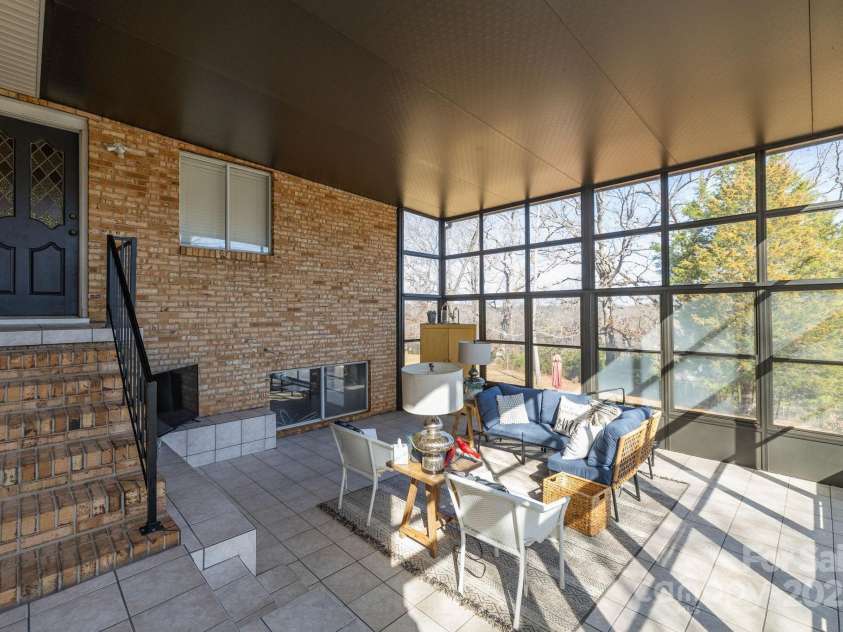 671 Happy Home School Road, Ruffin, NC 27326.  MLS# CAR4234620, YatesRealty ID 2657. 