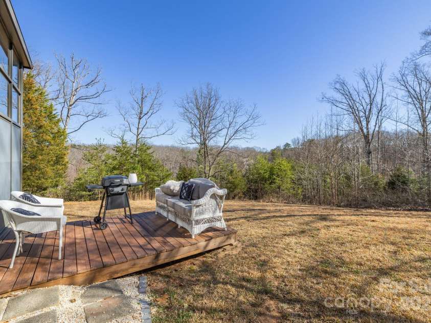 671 Happy Home School Road, Ruffin, NC 27326.  MLS# CAR4234620, YatesRealty ID 2657. 