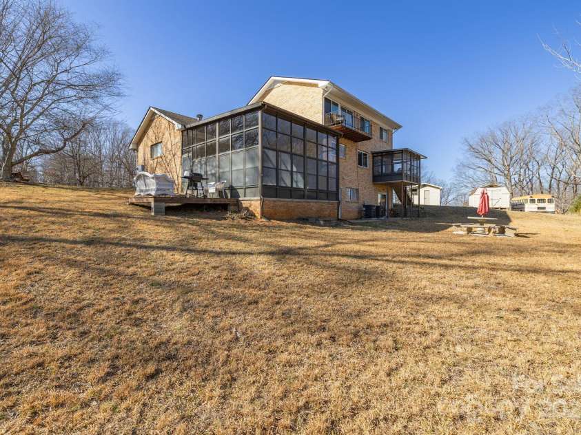 671 Happy Home School Road, Ruffin, NC 27326.  MLS# CAR4234620, YatesRealty ID 2657. 