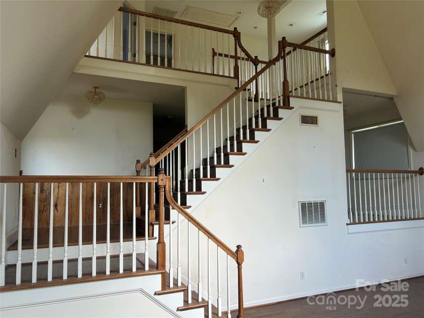 6323 Hudspeth Road, Harrisburg, NC 28075.  MLS# CAR4277314, YatesRealty ID 26571. 