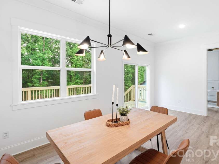 825 Breezewood Drive, Charlotte, NC 28262.  MLS# CAR4384219, YatesRealty ID 26571. Dining room