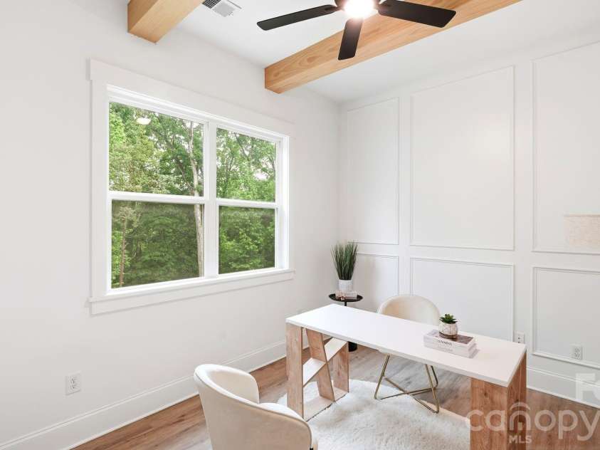 825 Breezewood Drive, Charlotte, NC 28262.  MLS# CAR4384219, YatesRealty ID 26571. Office