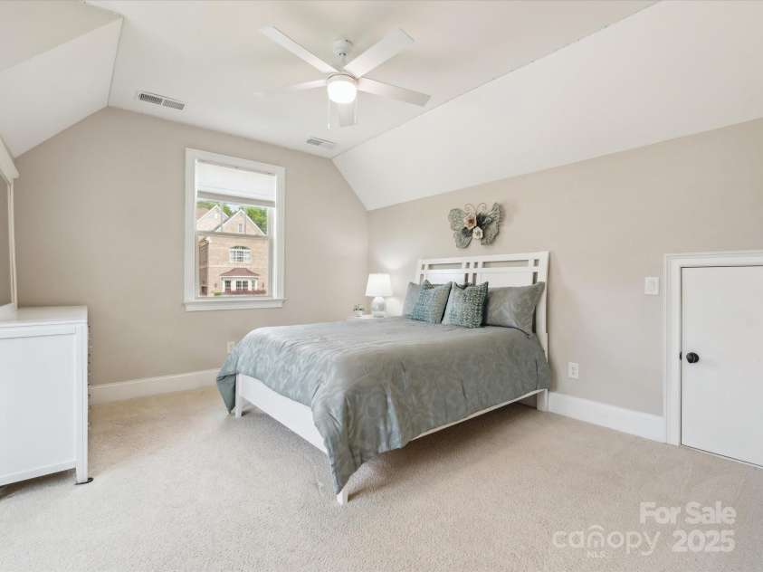 1008 Ladera Drive, Marvin, NC 28173.  MLS# CAR4261339, YatesRealty ID 26572. 