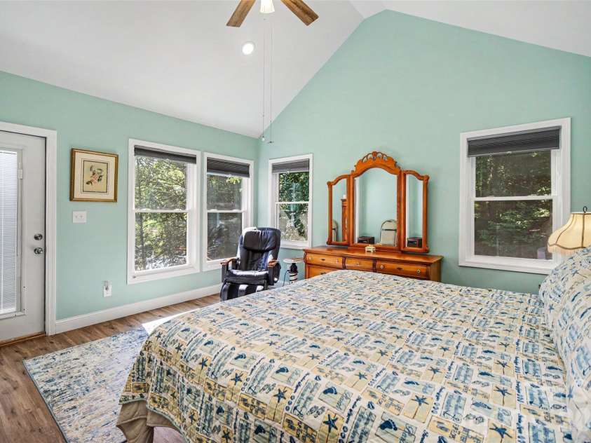 393 Stillwater Road, Troutman, NC 28166.  MLS# CAR4384450, YatesRealty ID 26574. 