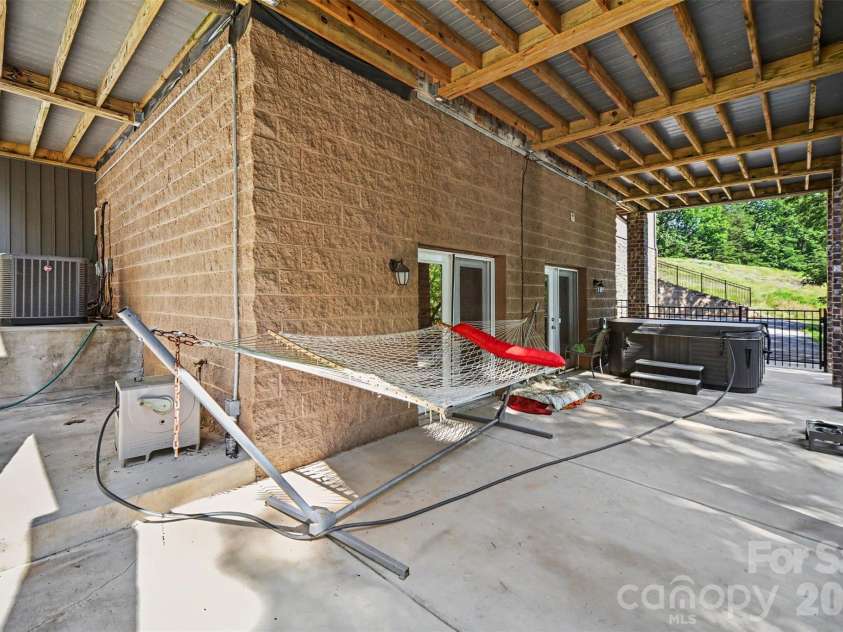 393 Stillwater Road, Troutman, NC 28166.  MLS# CAR4384450, YatesRealty ID 26574. 