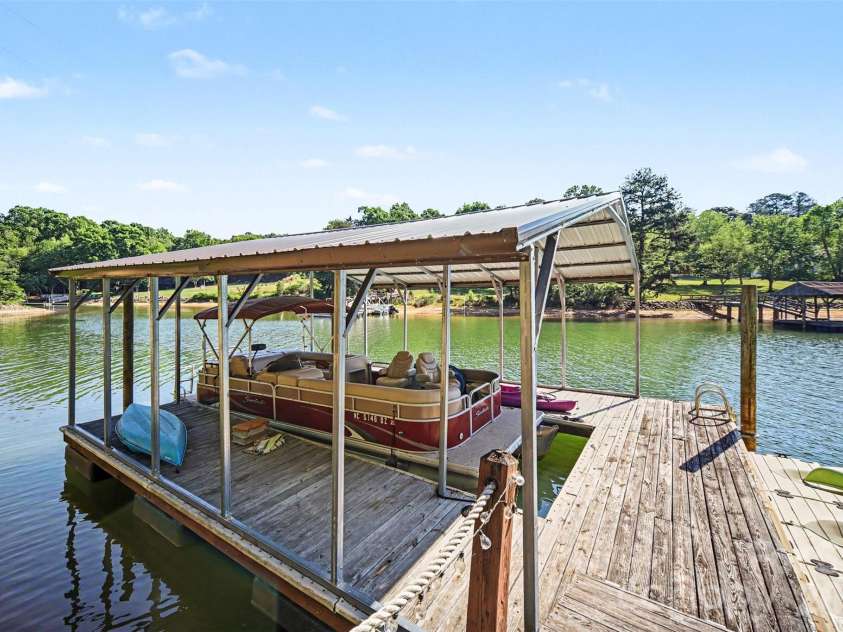 393 Stillwater Road, Troutman, NC 28166.  MLS# CAR4384450, YatesRealty ID 26574. 