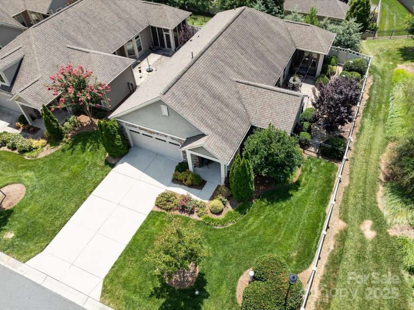 1313 Haywood Park Drive, Waxhaw, NC 28173.  MLS# CAR4279018, YatesRealty ID 26575. 