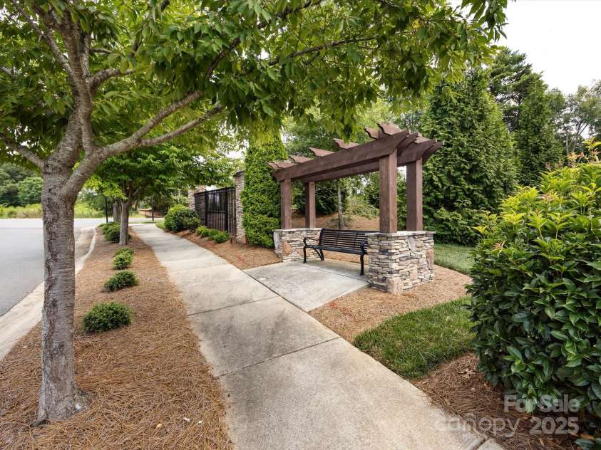 1313 Haywood Park Drive, Waxhaw, NC 28173.  MLS# CAR4279018, YatesRealty ID 26575. Community Park Area