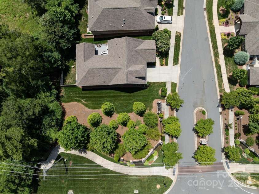 1313 Haywood Park Drive, Waxhaw, NC 28173.  MLS# CAR4279018, YatesRealty ID 26575. Entrance to Community