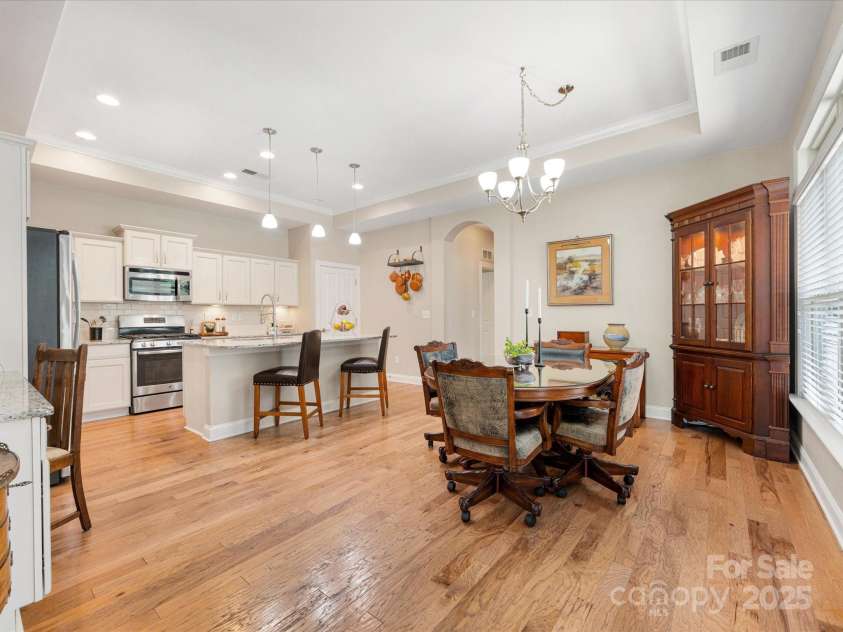 1313 Haywood Park Drive, Waxhaw, NC 28173.  MLS# CAR4279018, YatesRealty ID 26575. The entire home has been