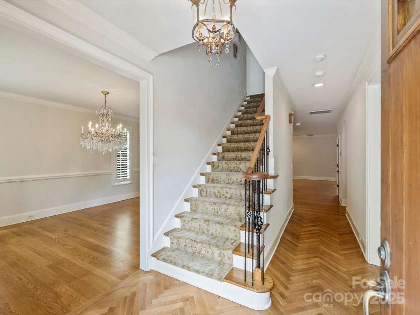 1522 High Street, Charlotte, NC 28211.  MLS# CAR4260875, YatesRealty ID 26576. 