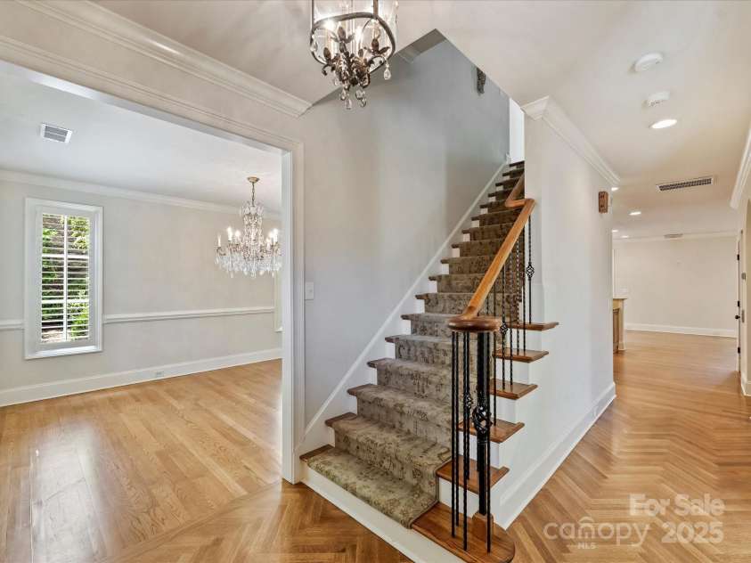 1522 High Street, Charlotte, NC 28211.  MLS# CAR4260875, YatesRealty ID 26576. 