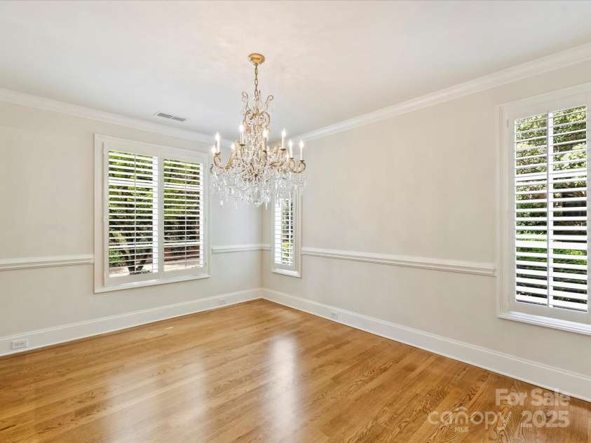 1522 High Street, Charlotte, NC 28211.  MLS# CAR4260875, YatesRealty ID 26576. 