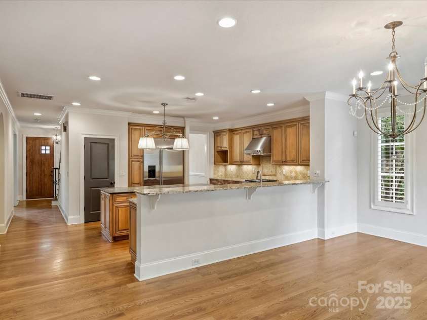 1522 High Street, Charlotte, NC 28211.  MLS# CAR4260875, YatesRealty ID 26576. 