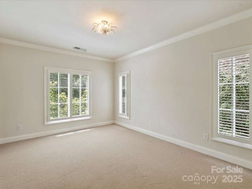 1522 High Street, Charlotte, NC 28211.  MLS# CAR4260875, YatesRealty ID 26576. 