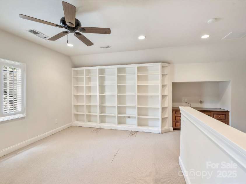 1522 High Street, Charlotte, NC 28211.  MLS# CAR4260875, YatesRealty ID 26576. 