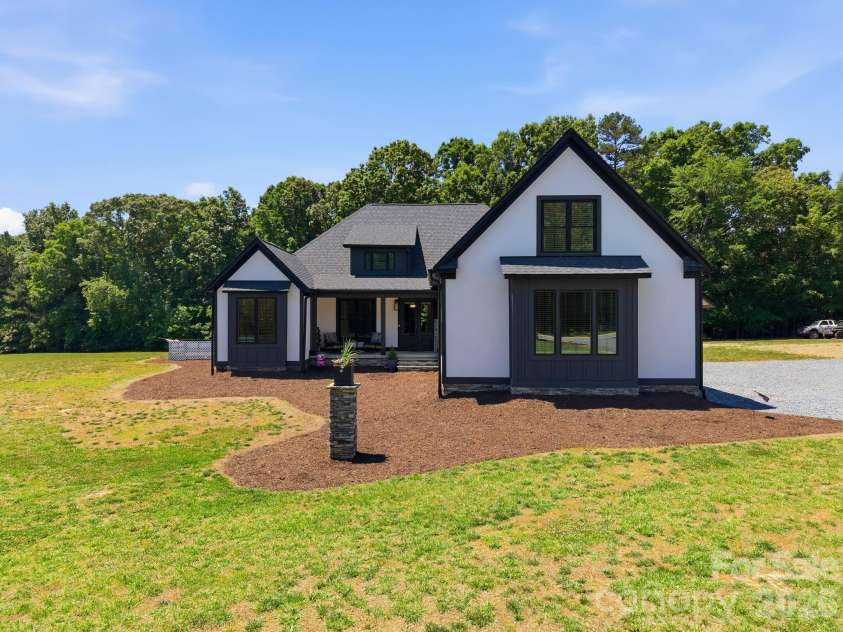 8815 Bringle Ferry Road, Salisbury, NC 28146.  MLS# CAR4384785, YatesRealty ID 26576. 