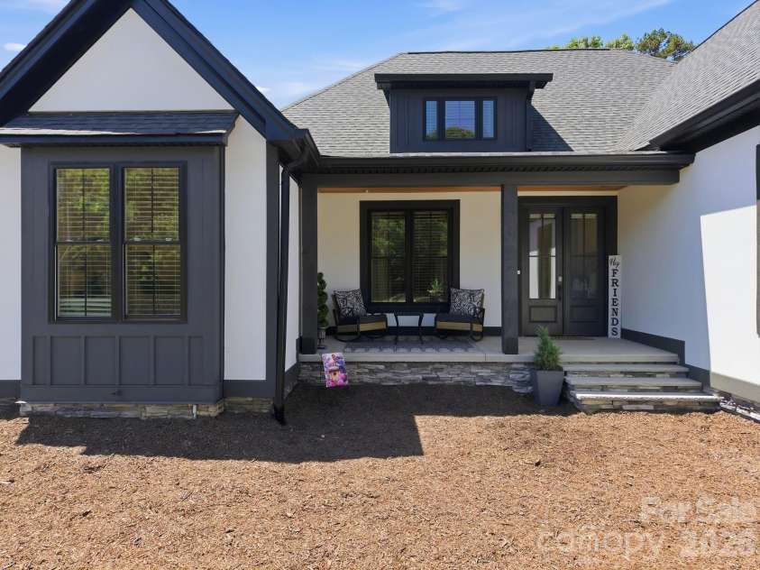 8815 Bringle Ferry Road, Salisbury, NC 28146.  MLS# CAR4384785, YatesRealty ID 26576. 