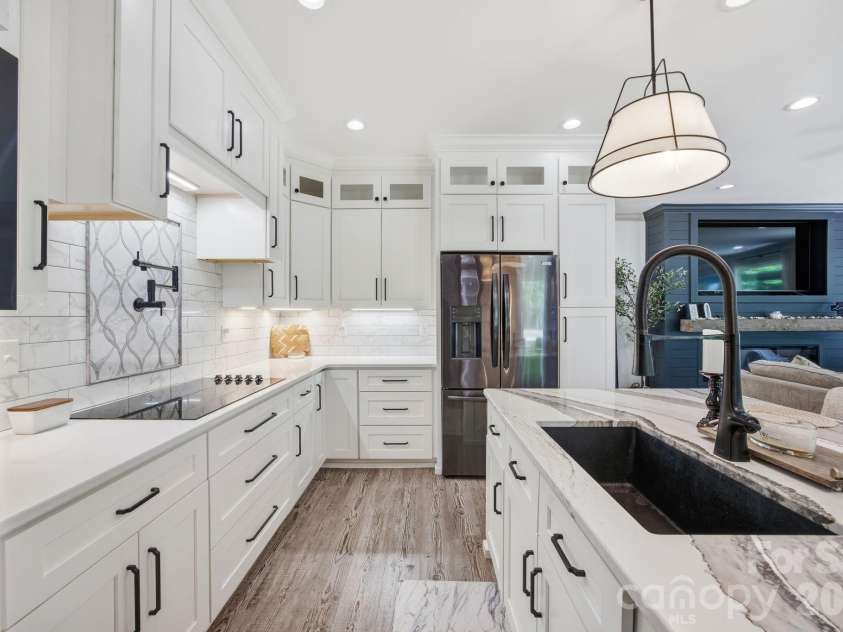 8815 Bringle Ferry Road, Salisbury, NC 28146.  MLS# CAR4384785, YatesRealty ID 26576. 