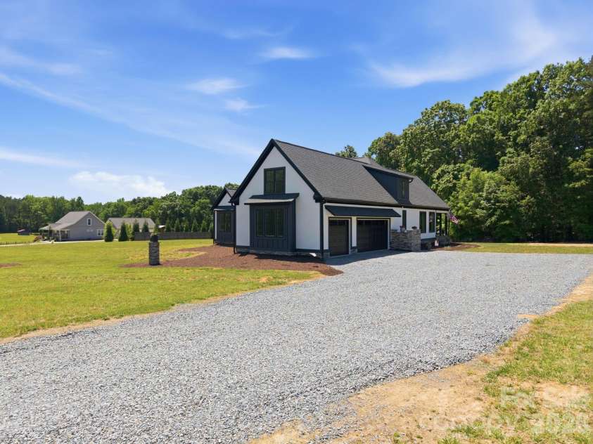 8815 Bringle Ferry Road, Salisbury, NC 28146.  MLS# CAR4384785, YatesRealty ID 26576. 