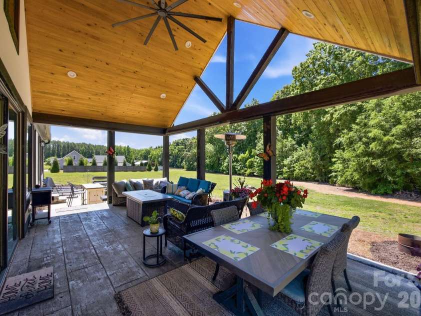 8815 Bringle Ferry Road, Salisbury, NC 28146.  MLS# CAR4384785, YatesRealty ID 26576. 