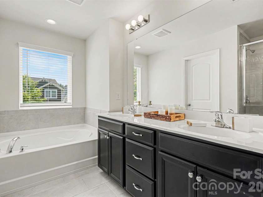 1705 Bailey Ridge Drive, York, SC 29745.  MLS# CAR4384930, YatesRealty ID 26577. 