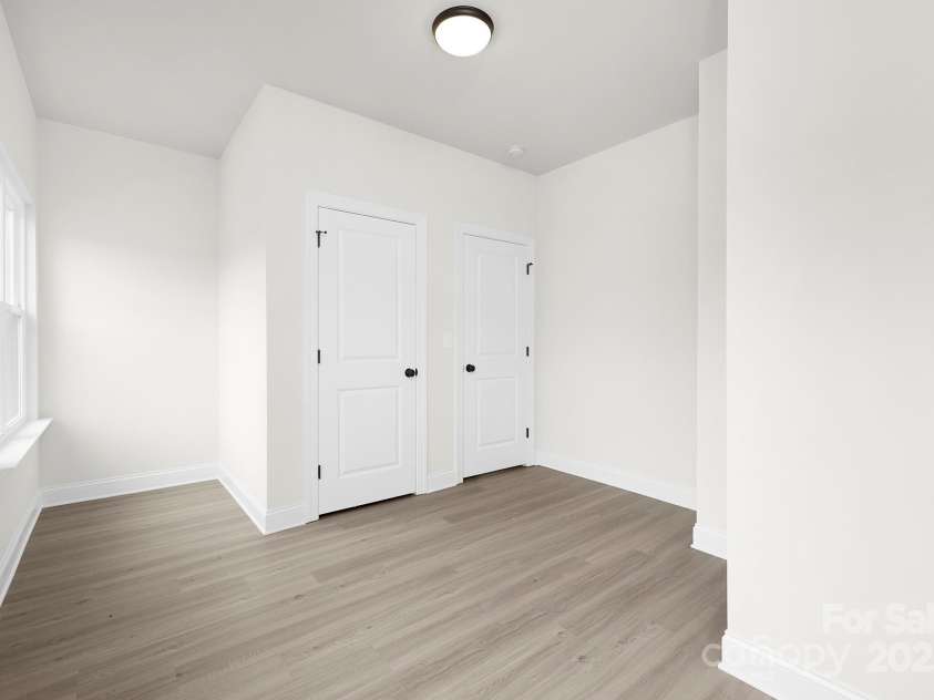 9423 Weston Woods Lane, Charlotte, NC 28216.  MLS# CAR4251524, YatesRealty ID 26578. 3 additional bedrooms