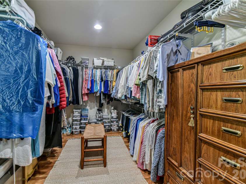 518 Forest Ridge Drive, Mars Hill, NC 28754.  MLS# CAR4384980, YatesRealty ID 26579. 