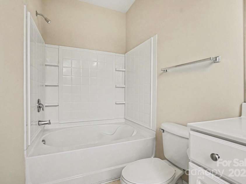 6812 Park Place Drive, Charlotte, NC 28262.  MLS# CAR4332820, YatesRealty ID 2658. 